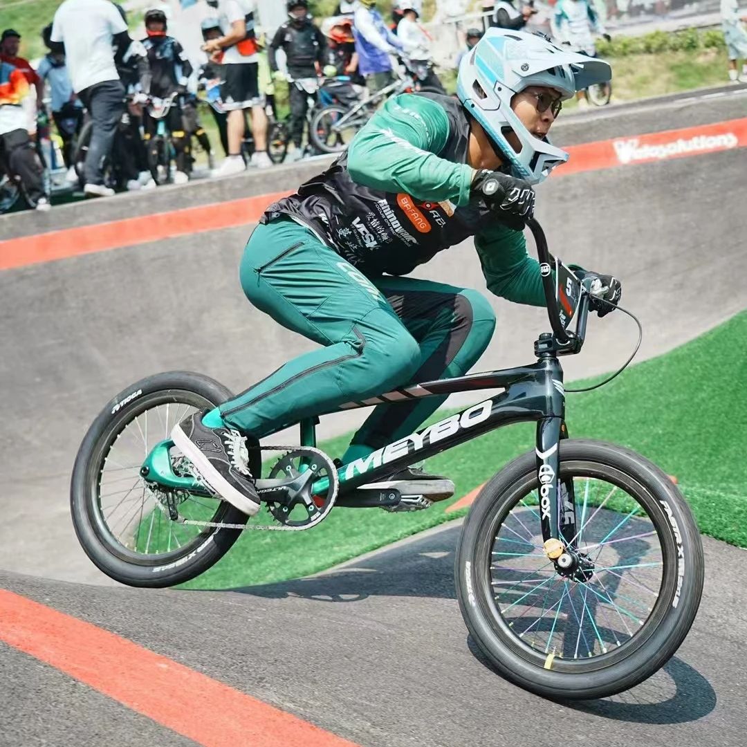Xc Mountain Biking Shoes - AVITUS รองเท้าจักรยานเสือภูเขา MTB รองเท้าแบนเหยียบที่ดีที่สุดสําหรับ DH XC
